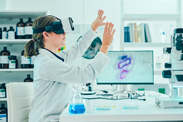 student in lab using VR